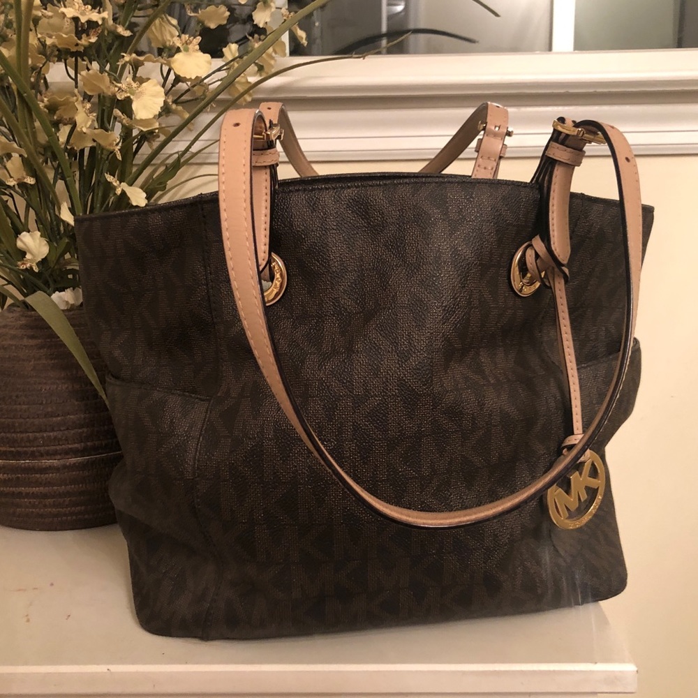 Michael Kors Shoulder Bag